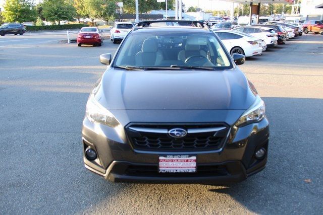 2019 Subaru Crosstrek 2.0i Premium photo 8