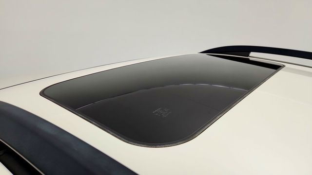 2019 Subaru Crosstrek 2.0i Premium CVT w/ EyeSight & Moonroof Pkg - 23097068 - 9