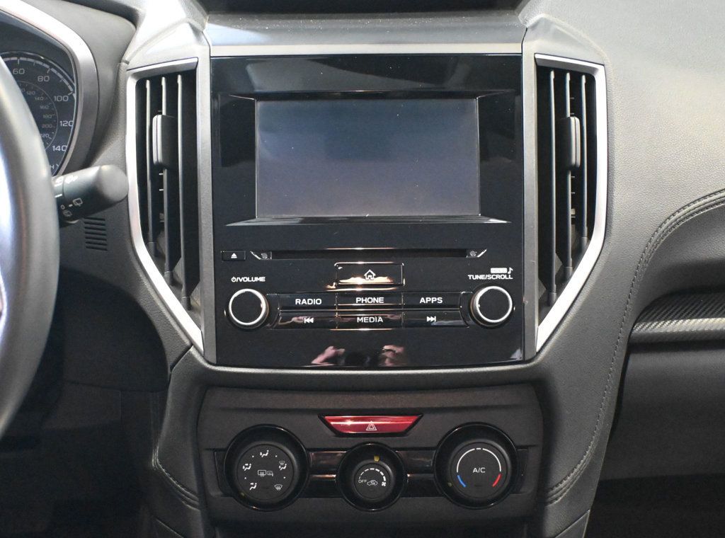 Subaru Crosstrek photo 12