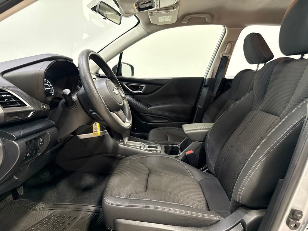 2019 Subaru Forester 2.5i - 23074780 - 10