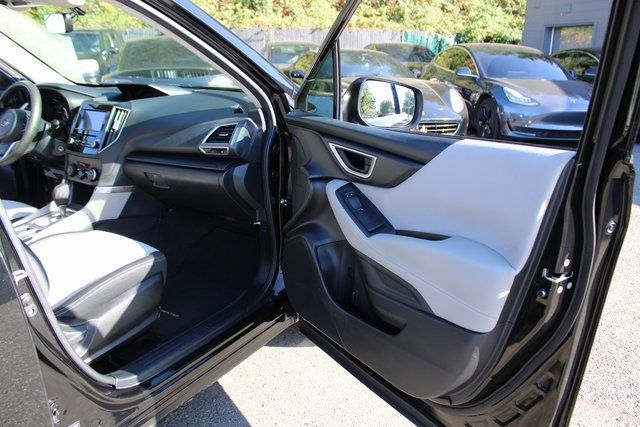 2019 Subaru Forester 2.5i photo 20