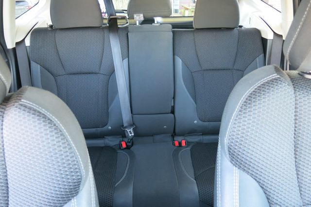 2019 Subaru Forester 2.5i Premium - 23093062 - 17