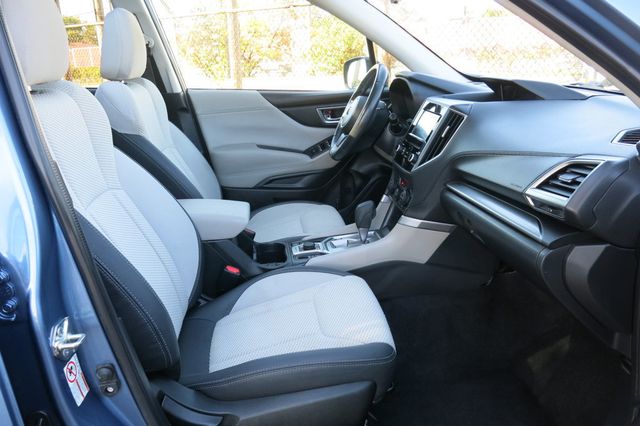 2019 Subaru Forester 2.5i Premium - 23097779 - 13
