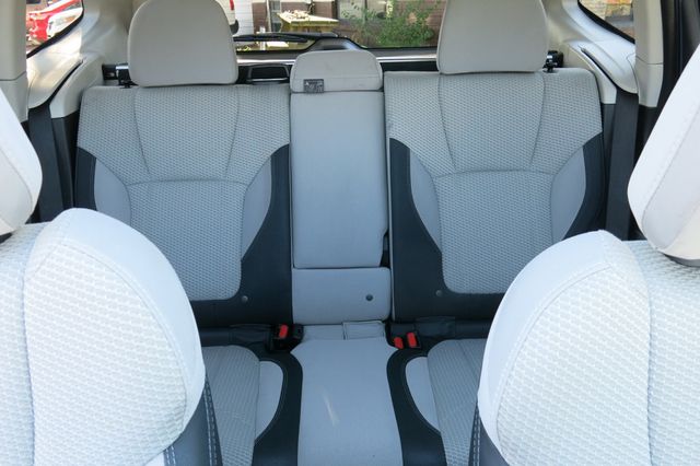2019 Subaru Forester 2.5i Premium - 23097779 - 17