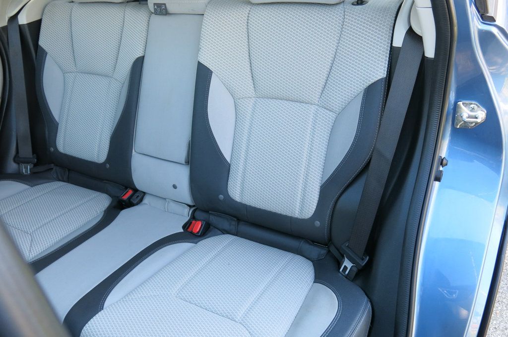 2019 Subaru Forester 2.5i Premium - 23097779 - 44