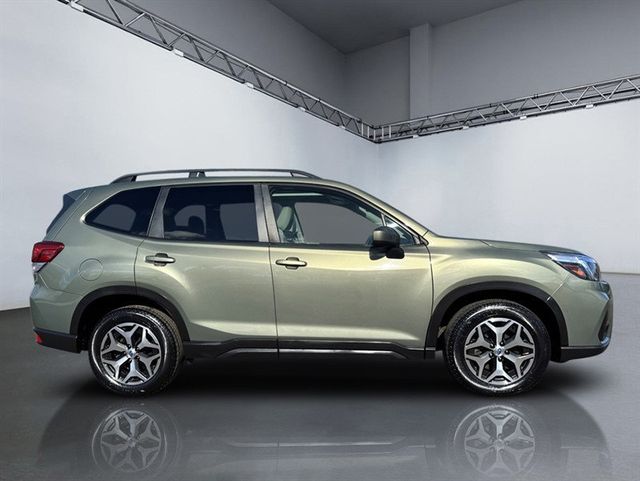 2019 Subaru Forester 2.5i Premium - 22984668 - 2