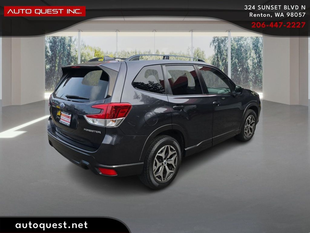 Subaru Forester photo 5