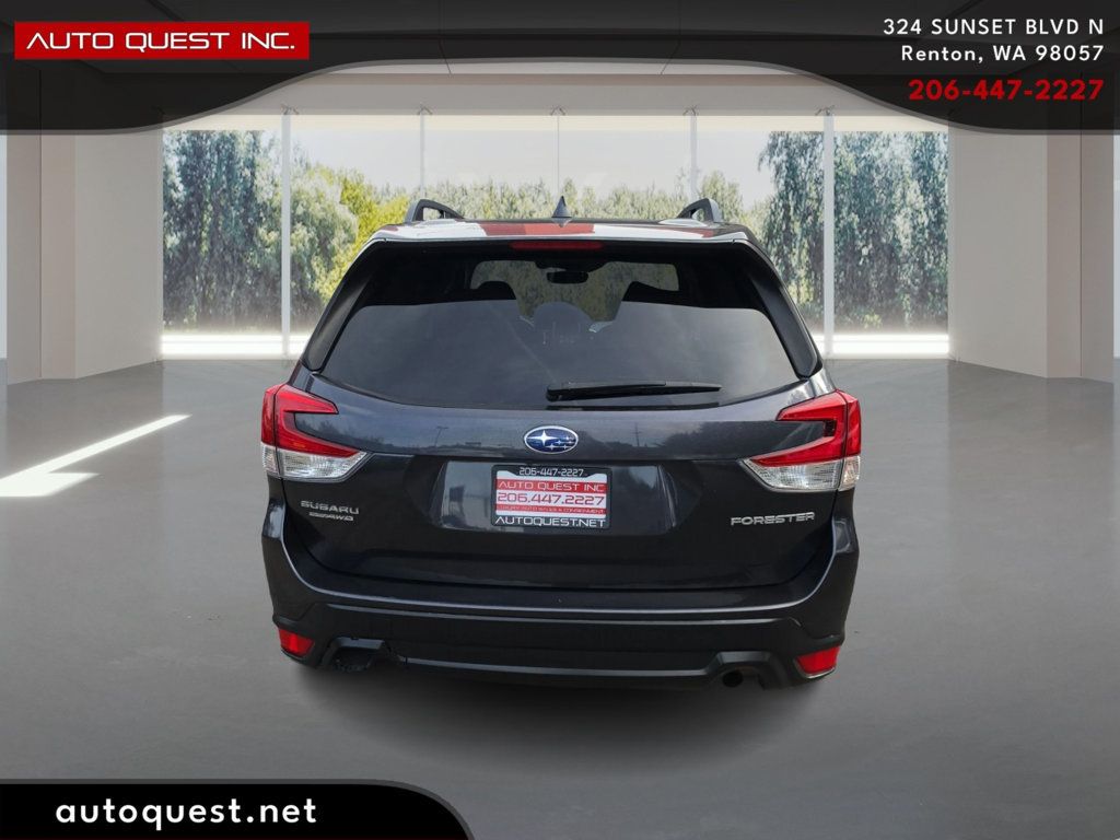 Subaru Forester photo 6