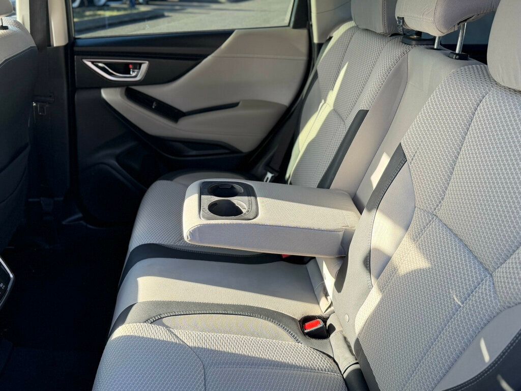 2019 Subaru Forester 2.5i Premium - 22975548 - 17
