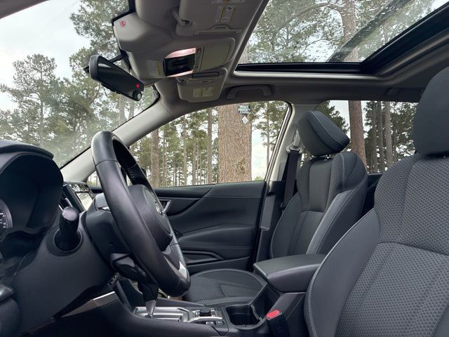 2019 Subaru Forester 2.5i Premium - 22996337 - 20