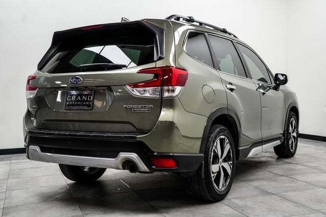 2019 Subaru Forester 2.5i Touring - 22986955 - 10