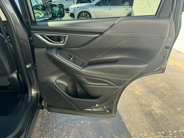 2019 Subaru Forester LocalTrade/Limited/PanoRoof/HeatedSeats/BlindSpotMontior/NAV - 22666546 - 17