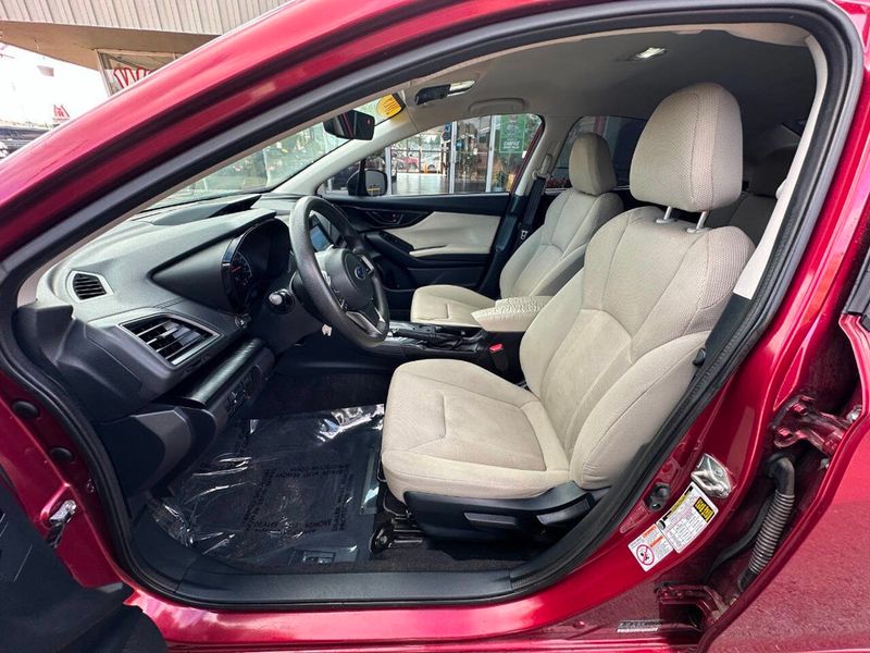 2019 Subaru Impreza 2.0i 4-door CVT - 22880875 - 12