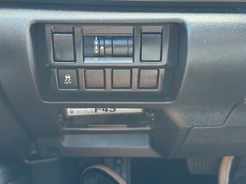2019 Subaru Impreza 2.0i 4-door CVT - 22880875 - 30