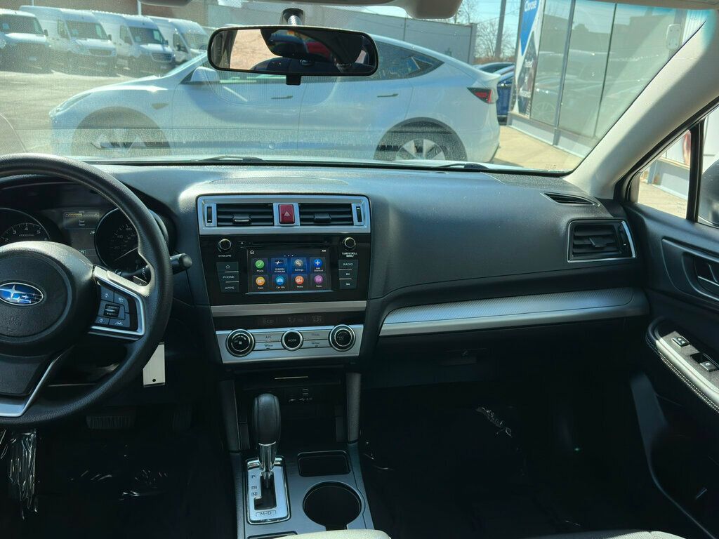 2019 Subaru Legacy 2.5i - 22353336 - 34