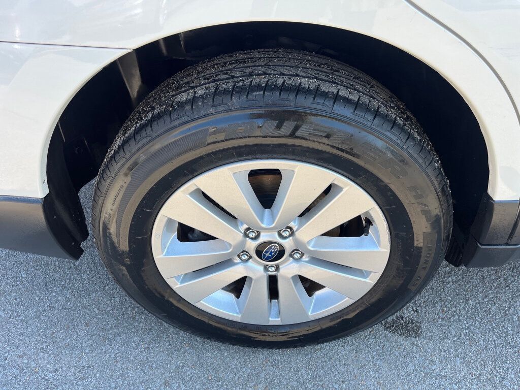 2019 Subaru Outback 2.5i - 22610016 - 11