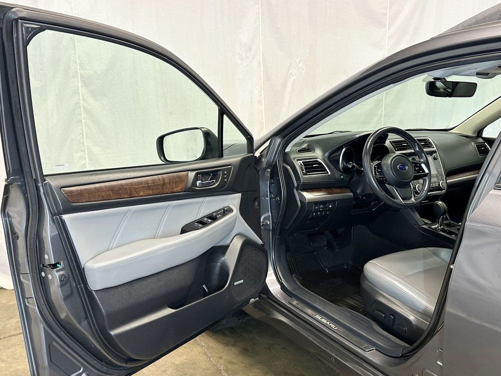 2019 Subaru Outback 2.5i Limited - 23039683 - 17