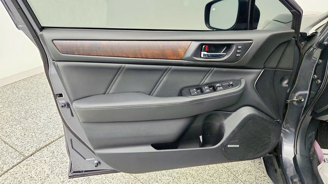 2019 Subaru Outback 2.5i Limited w/ Moonroof, Nav, HBA, RAB & LED SRHs - 23006233 - 10