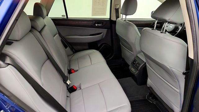 2019 Subaru Outback 2.5i Limited w/ Moonroof & Navigation Pkg - 23089177 - 23