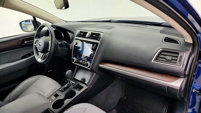2019 Subaru Outback 2.5i Limited w/ Moonroof & Navigation Pkg - 23089177 - 25