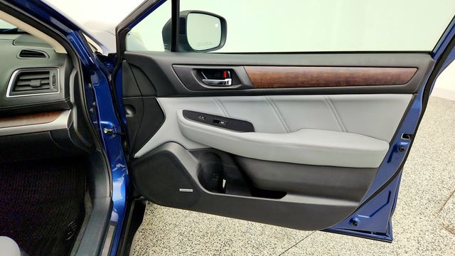 2019 Subaru Outback 2.5i Limited w/ Moonroof & Navigation Pkg - 23089177 - 26