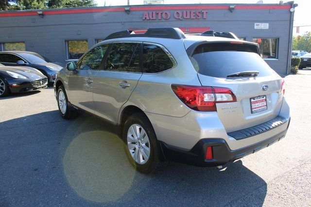 2019 Subaru Outback 2.5i Premium photo 4