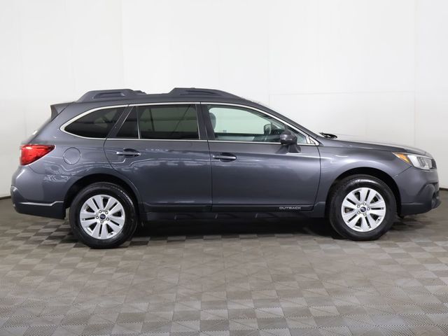 2019 Subaru Outback 2.5i Premium - 23064865 - 18