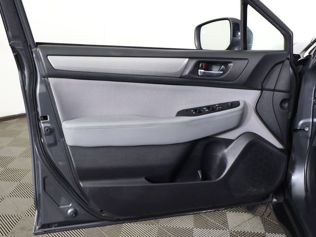 2019 Subaru Outback 2.5i Premium - 23064865 - 24