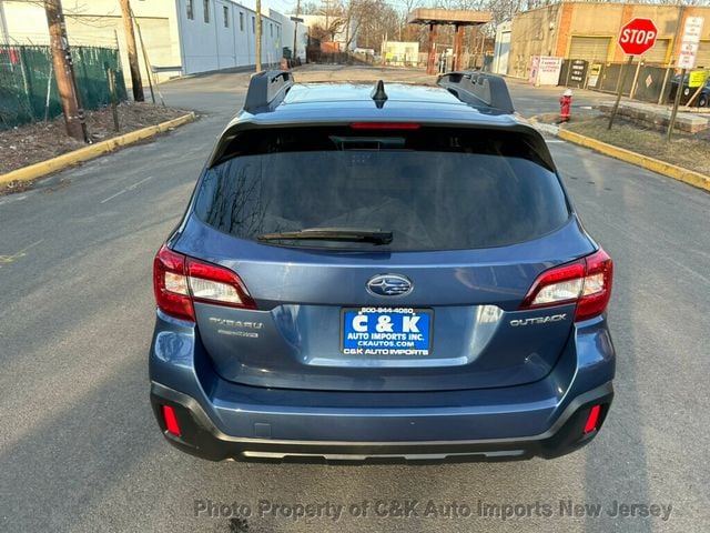 2019 Subaru Outback 2.5i Premium - 22769808 - 12