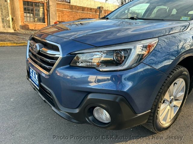 2019 Subaru Outback 2.5i Premium - 22769808 - 19