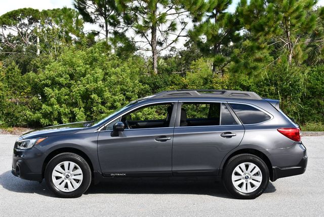 2019 Subaru Outback 2.5i Premium AWD Wagon W/Eyesight Pre-Collision Braking - 22902283 - 29