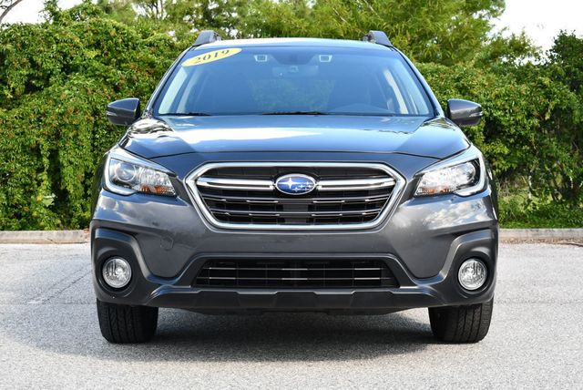 2019 Subaru Outback 2.5i Premium AWD Wagon W/Eyesight Pre-Collision Braking - 22902283 - 38