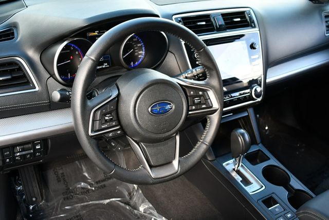 2019 Subaru Outback 2.5i Premium AWD Wagon W/Eyesight Pre-Collision Braking - 22902283 - 40