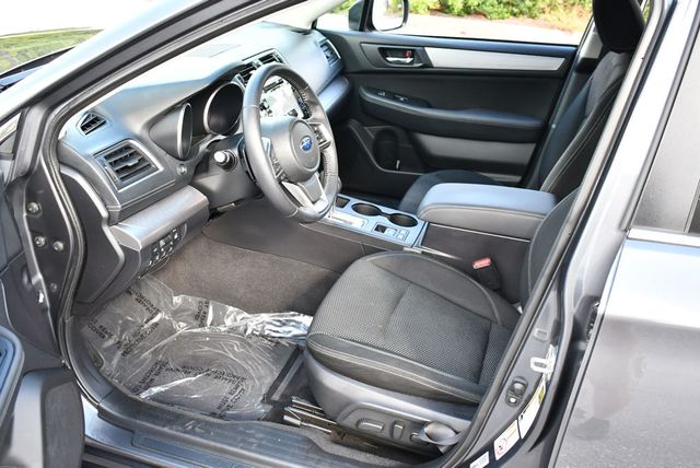 2019 Subaru Outback 2.5i Premium AWD Wagon W/Eyesight Pre-Collision Braking - 22902283 - 43