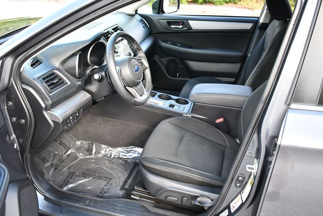 2019 Subaru Outback 2.5i Premium AWD Wagon W/Eyesight Pre-Collision Braking - 22902283 - 44