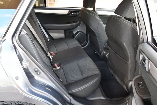 2019 Subaru Outback 2.5i Premium AWD Wagon W/Eyesight Pre-Collision Braking - 22902283 - 46