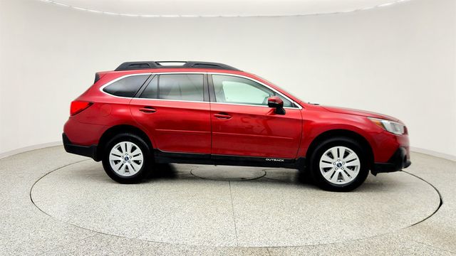 2019 Subaru Outback 2.5i Premium w/ BSD, RCTA, Power Moonroof & Navigation System - 23023487 - 3