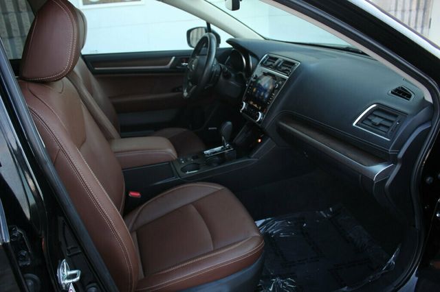 2019 Subaru Outback ONE OWNER AWD 2.5I TOURING W/ NAVIGATION, REMOTE START, LEATHER - 22985523 - 7