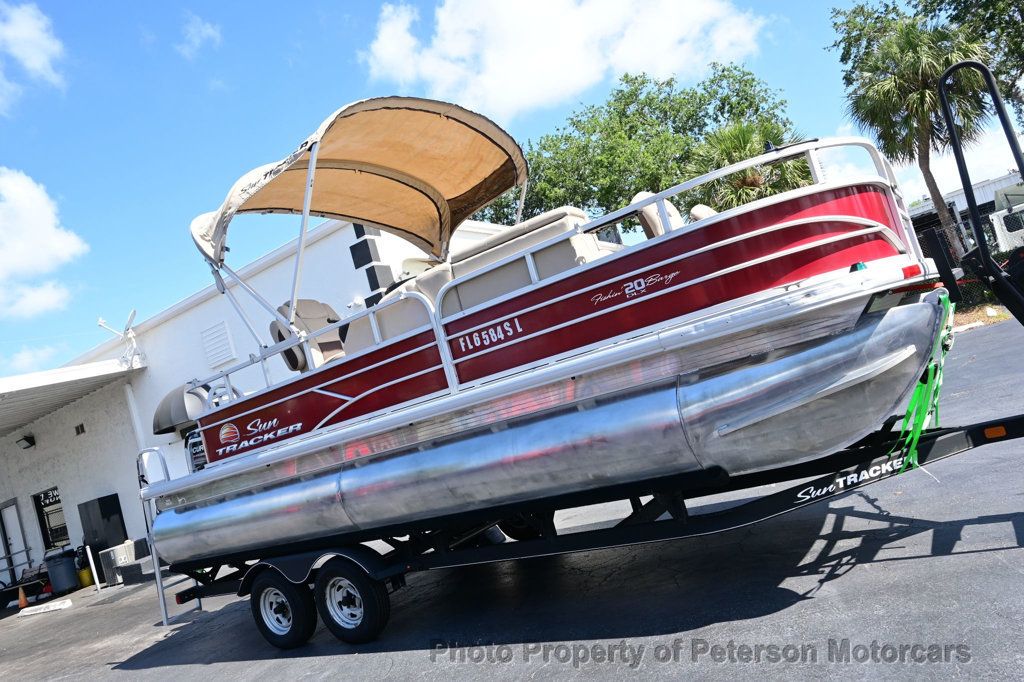 2019 Sun Tracker FISHIN BARGE 20 DLX  - 23027477 | Video 1