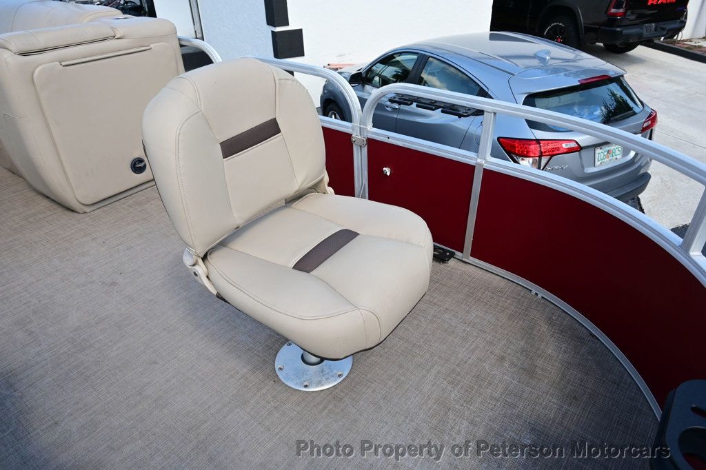 2019 Sun Tracker FISHIN BARGE 20 DLX  - 23027477 - 11