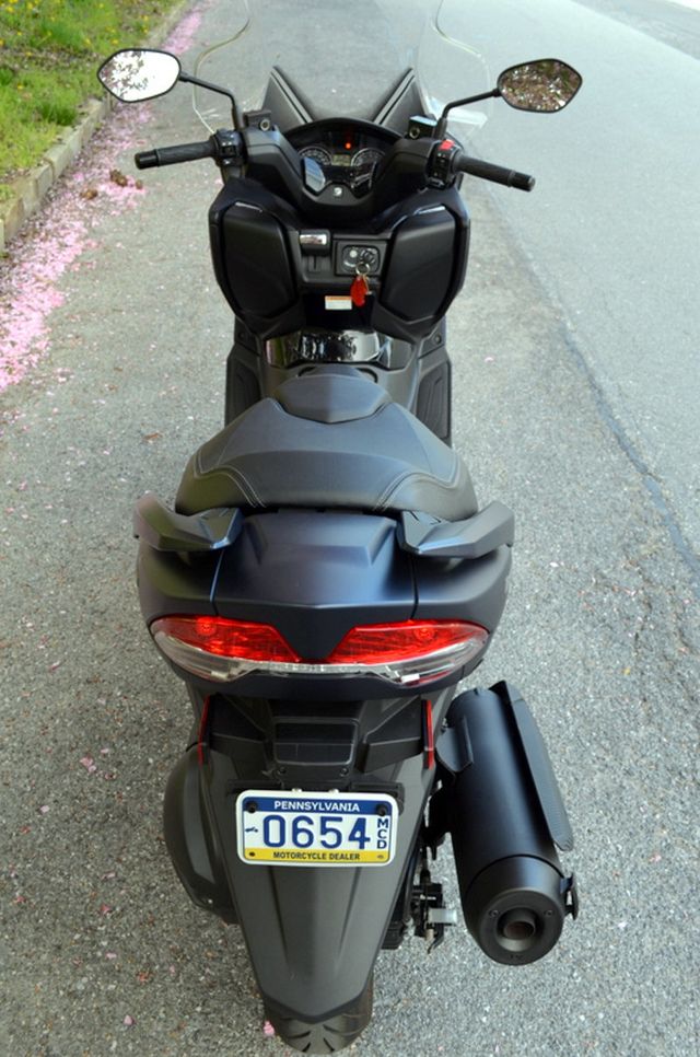 2019 Suzuki Burgman 400 GREAT FUEL ECONOMY - 23014350 - 14