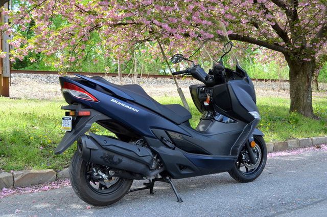 2019 Suzuki Burgman 400 GREAT FUEL ECONOMY - 23014350 - 1