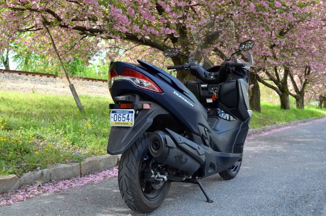 2019 Suzuki Burgman 400 GREAT FUEL ECONOMY - 23014350 - 2