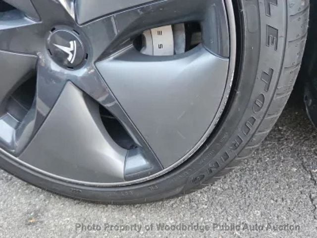 2019 Tesla Model 3  - 23091509 - 12