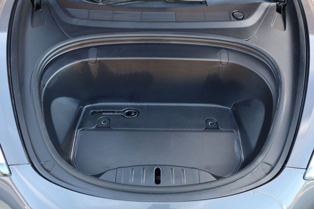 2019 Tesla Model 3  - 22939966 - 9