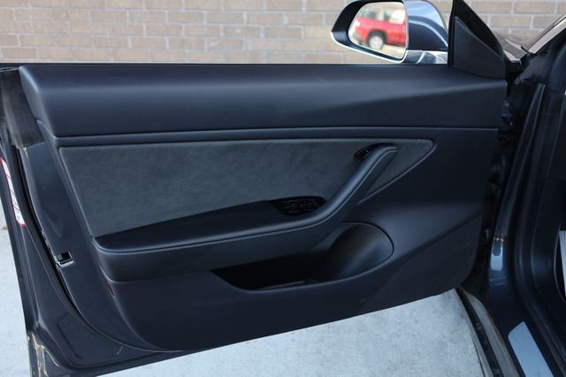 2019 Tesla Model 3  - 22939966 - 11