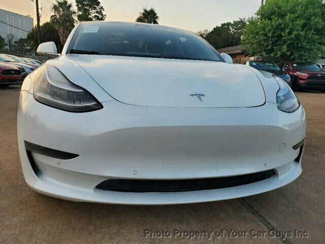 2019 Tesla Model 3 photo 4