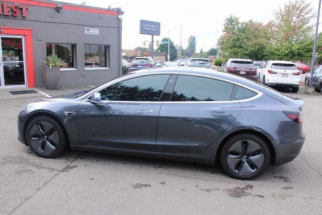 2019 Tesla Model 3 Long Range photo 7