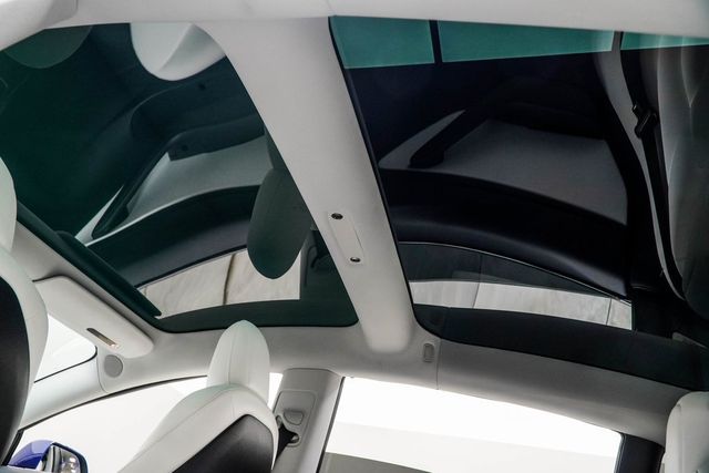 2019 Tesla Model 3 Long Range - 22988359 - 32