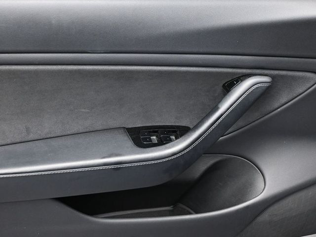 2019 Tesla Model 3 Long Range - 22989902 - 7